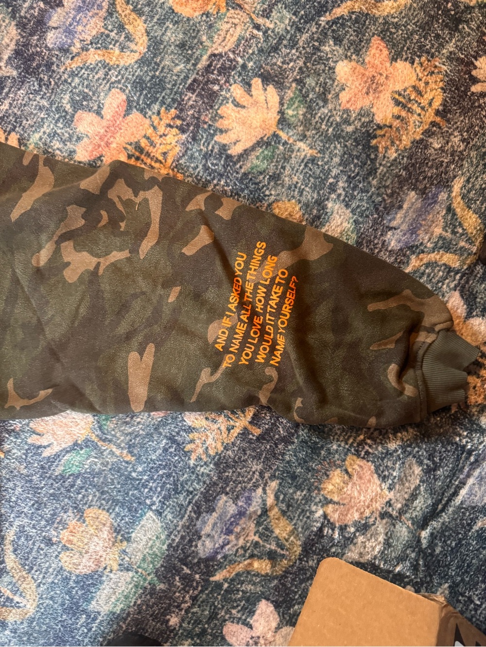 NWT Sabbi Name Yourself Camo Hoodie with Orange Script Logo - Picture 8 of 14